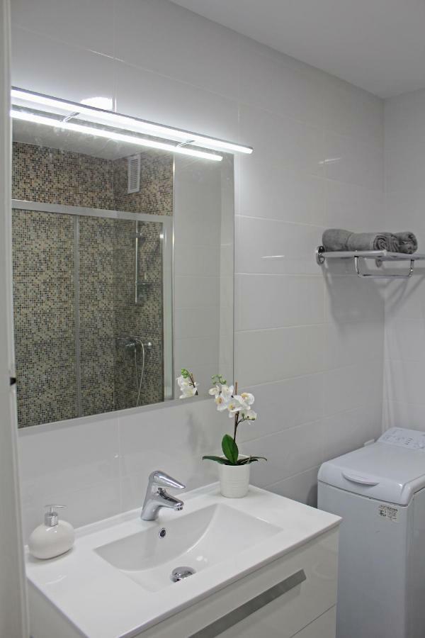 Beach Apartment El Faro ตอร์ร็อกซ์ ภายนอก รูปภาพ