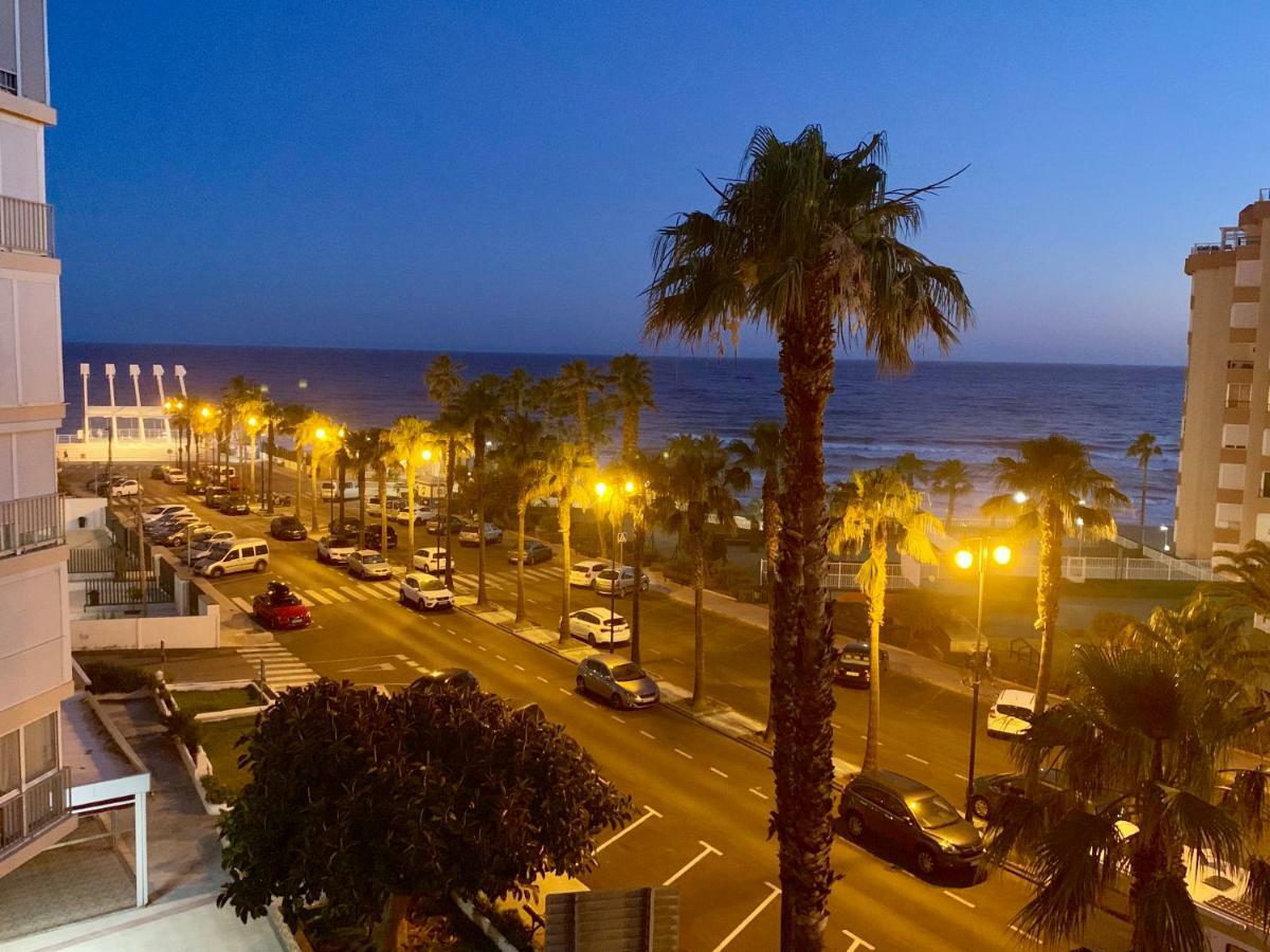 Beach Apartment El Faro ตอร์ร็อกซ์ ภายนอก รูปภาพ